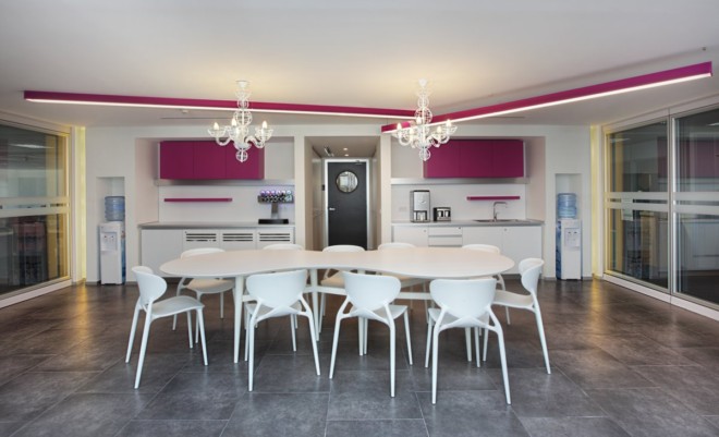 土耳其电信商Turkcell：Maltepe&nbsp;Plaza办公楼公共区域设计