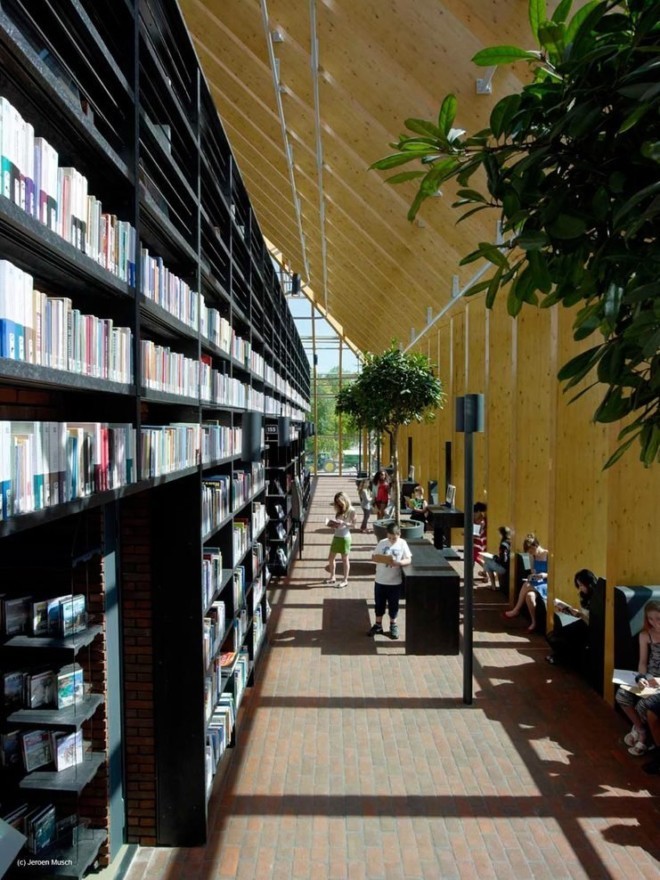 荷兰Spijkenisse书山图书馆(Book Mountain Library)