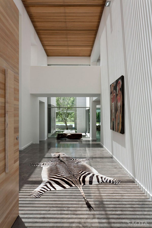 开普敦极简精致的Silverhurst豪宅