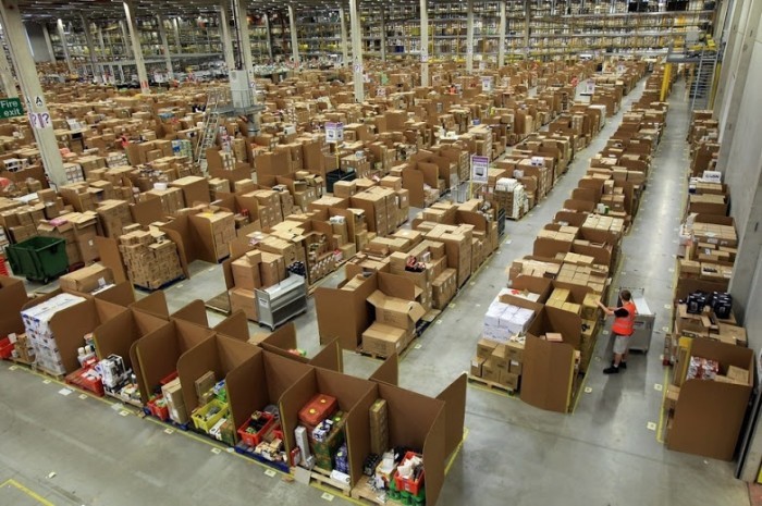 惊人的亚马逊(Amazon)仓库