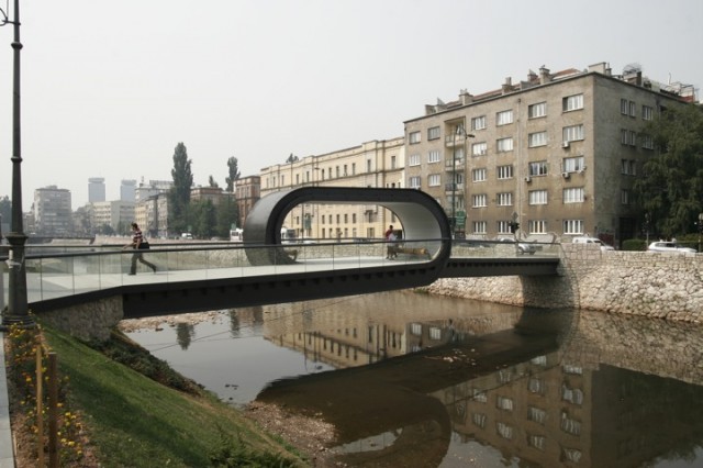 萨拉热窝Festina Lente桥梁设计