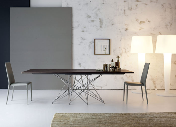 Bonaldo现代简约餐桌设计