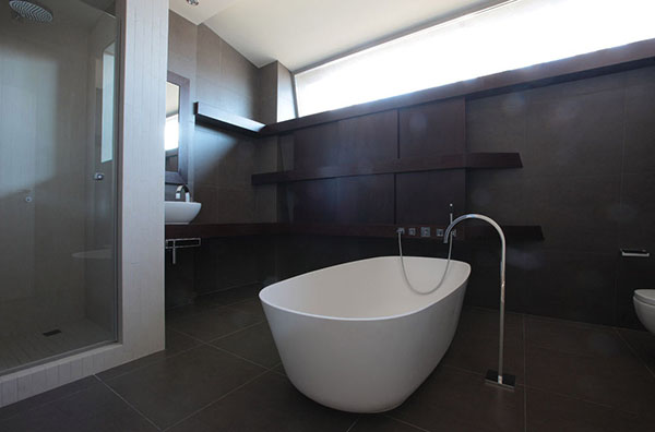 与自然亲密融合的莫斯科绿色住宅