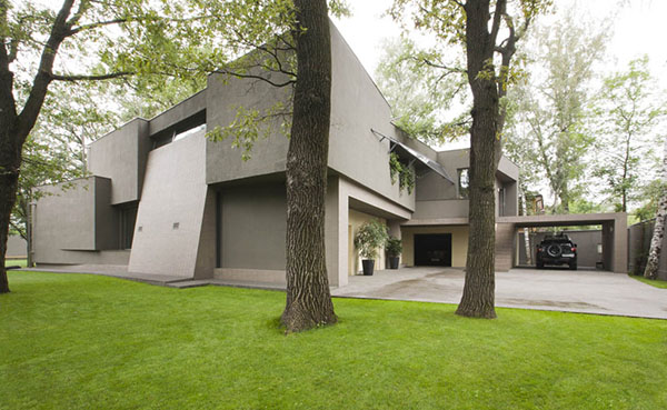 与自然亲密融合的莫斯科绿色住宅