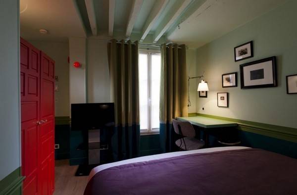 多变的风格:巴黎Le Crayon酒店