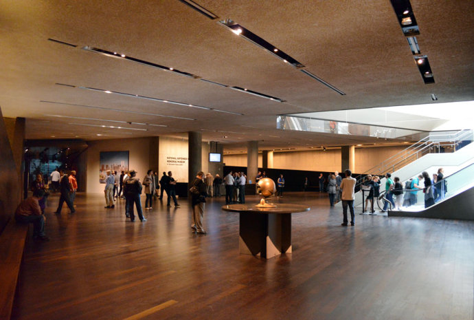 9·11国家纪念博物馆建筑空间和视觉形象设计