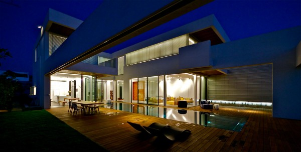Gal Marom Architects:现代豪华别墅设计