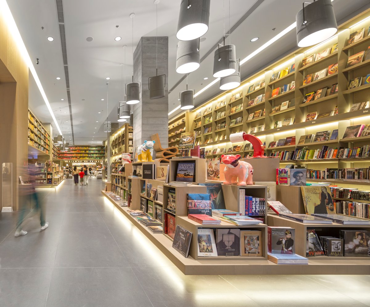 享受悠闲的阅读时光:里约热内卢Saraiva书店空间设计