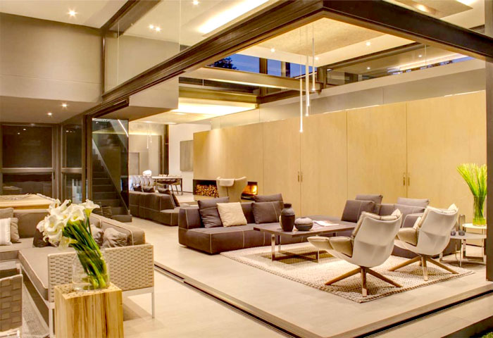 兼具豪华和功能性的现代南非别墅设计