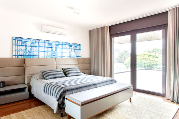 圣保罗Casa IV现代大气的私人住宅设计