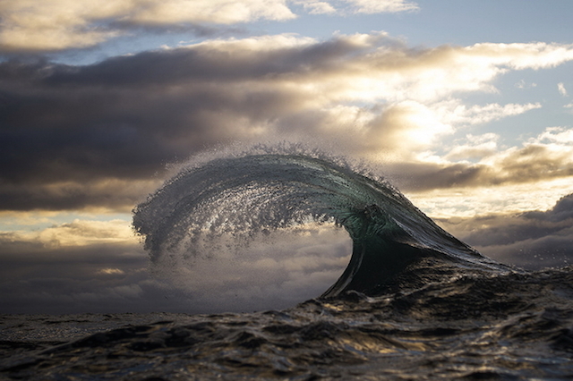 Ray Collins摄影作品欣赏:雄伟的海浪