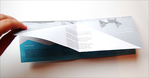 18款漂亮的折页画册设计