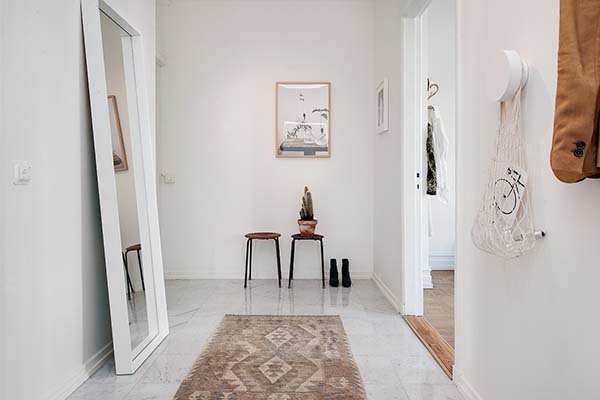 哥德堡极简纯白的北欧风格公寓设计