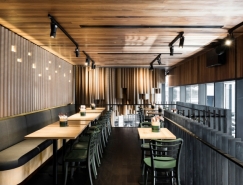 Grill'd Flinders Lane餐厅空间设计