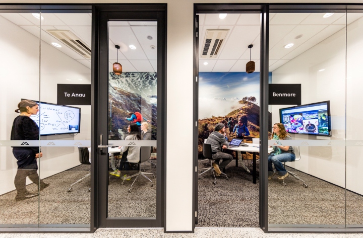 新西兰户外运动品牌Kathmandu办公室空间设计