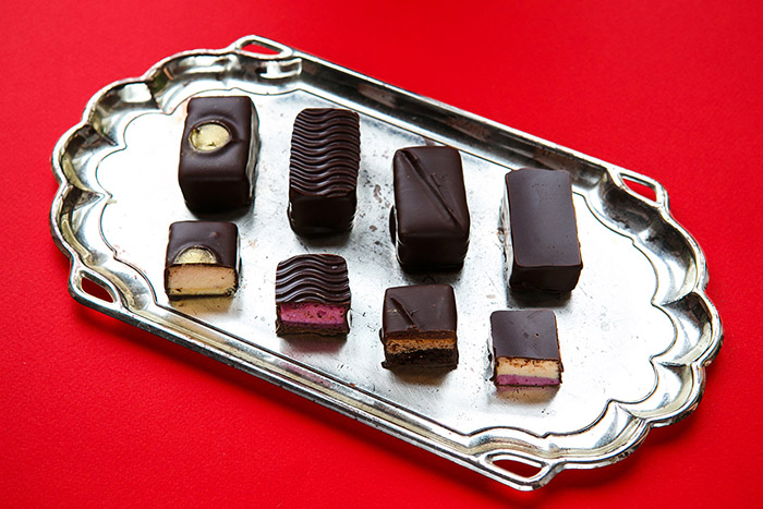 Petit plaisir巧克力包装设计