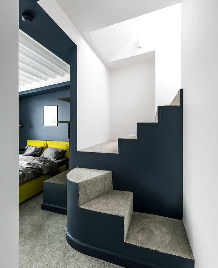 立陶宛现代舒适和豪华的复式住宅设计