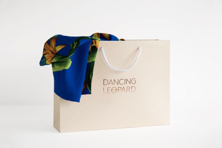 女装品牌Dancing Leopard视觉形象设计