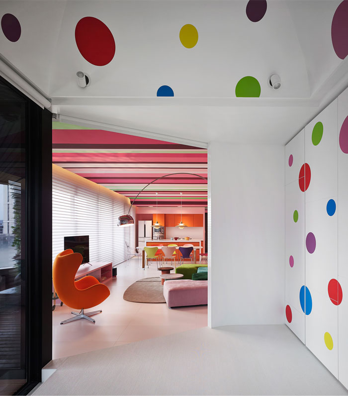 靠近艺术的另一种方式：台湾缤纷色彩的创意住宅设计