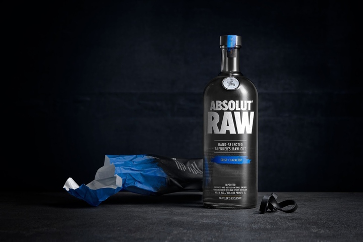 Absolut RAW伏特加包装设计