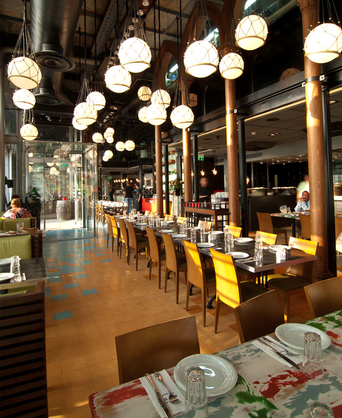 阿拉伯建筑元素的以色列雅法海鲜餐馆设计